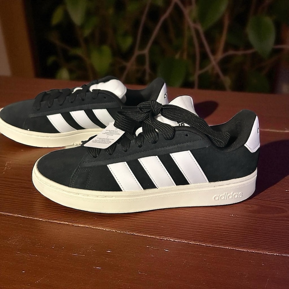New W/Box adidas Black and White Athletic Shoes